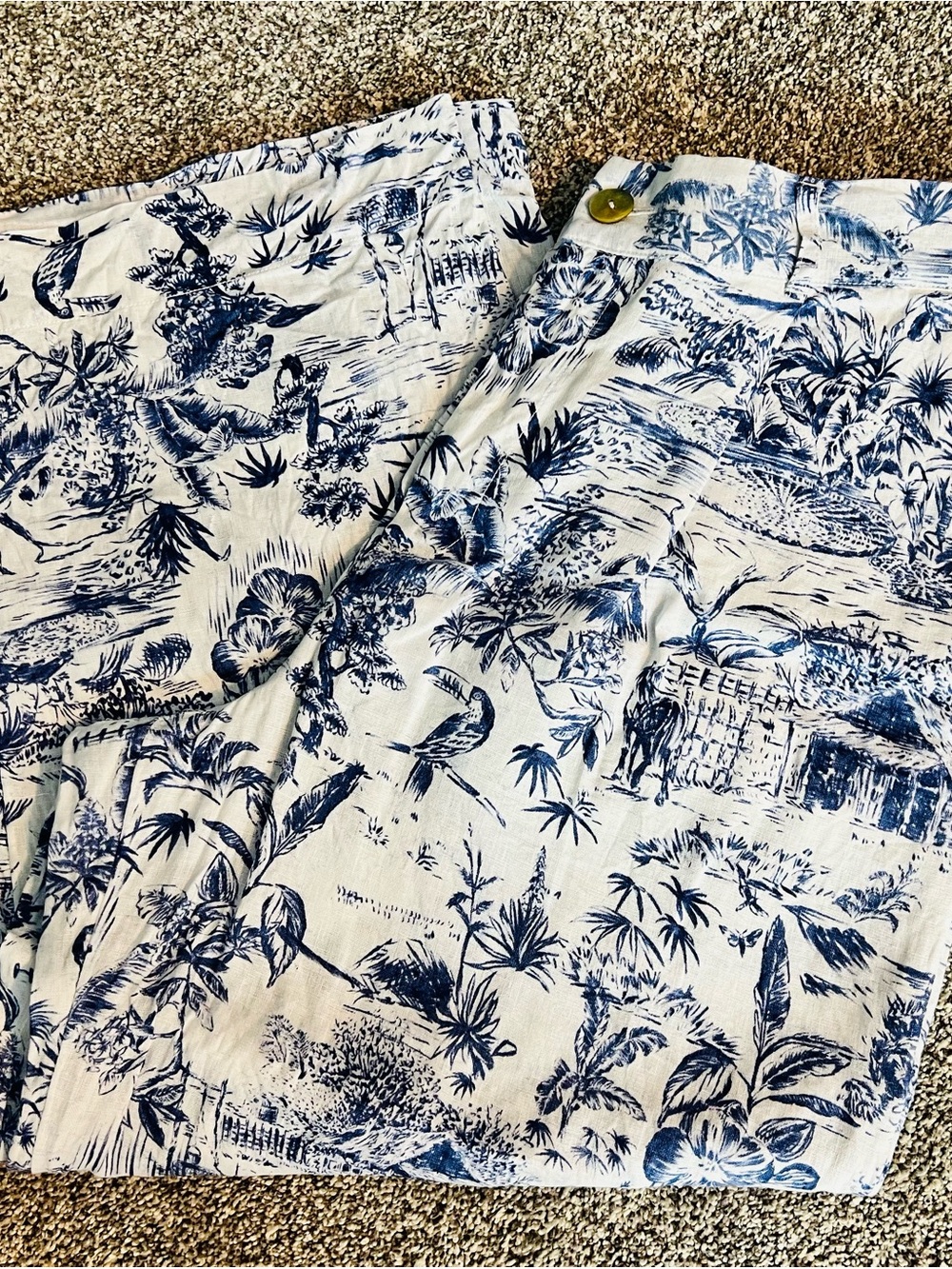 White & Navy Tropical Print Wide Leg Linen Cropped Pants - Picture 2 of 7